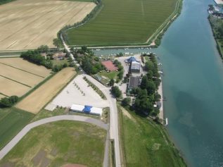 12357085_1681656798735838_478779976863124111_o